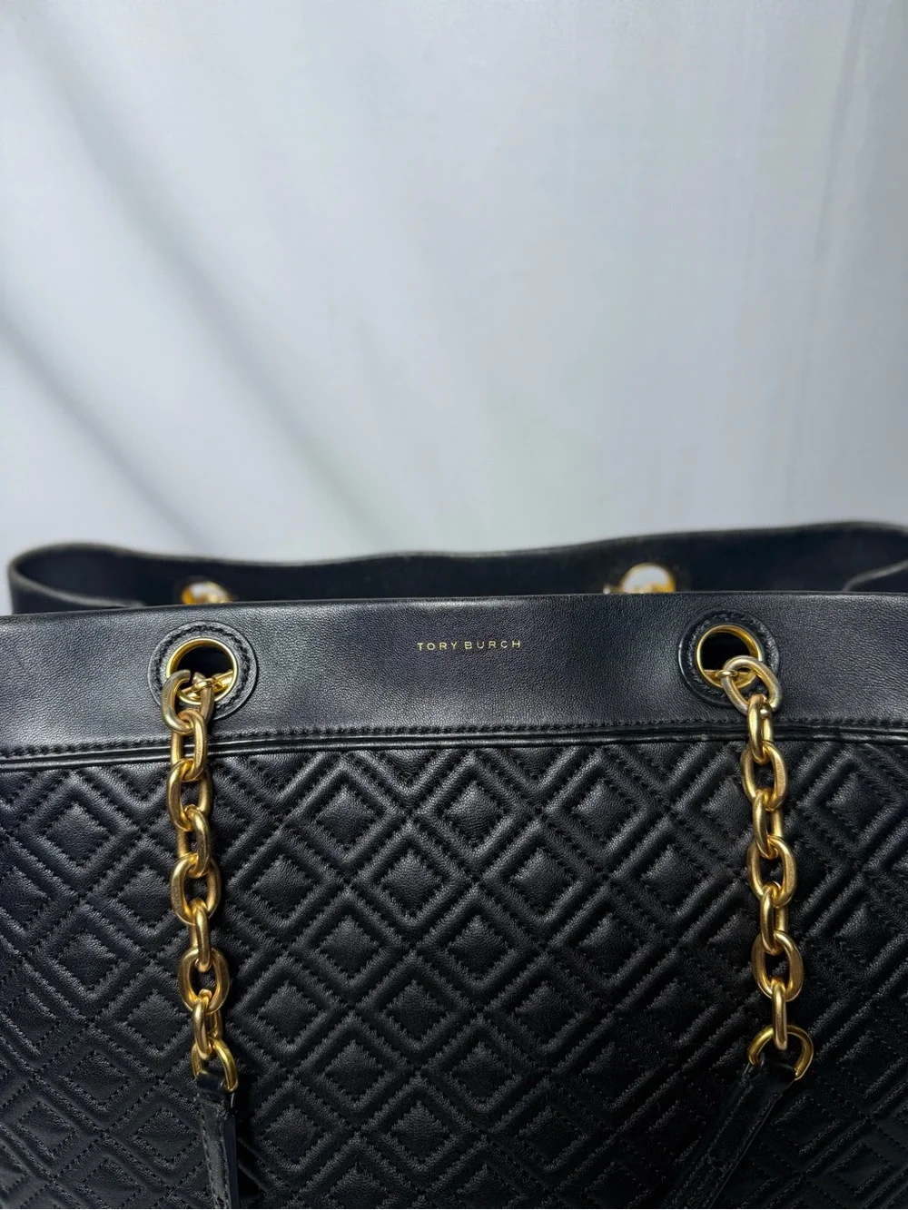 Tory Burch Fleming Quilted Leather Tote – Black/Gold